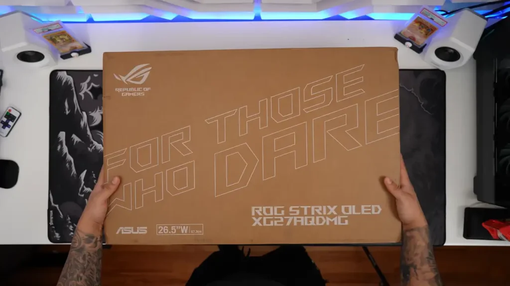 ASUS ROG Strix OLED XG27AQDMG Whatโs in the Box